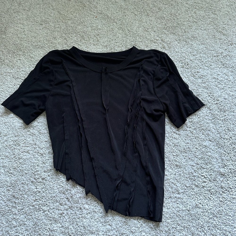 Asymmetric black top